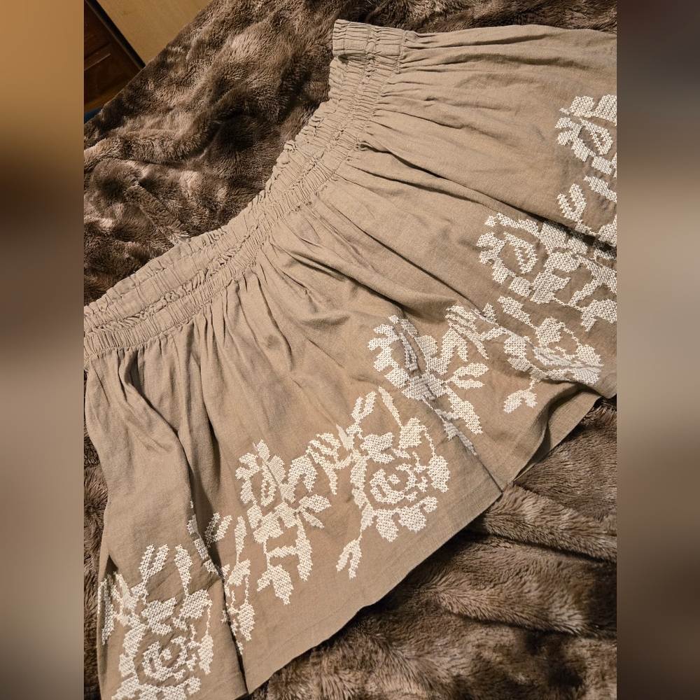 Aerie Taupe Smocked Skirt